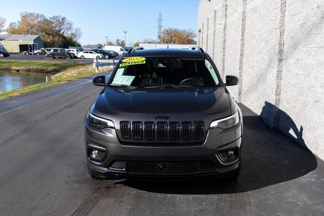 2022 jeep cherokee altitude