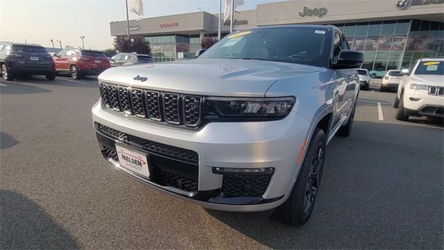 2023 jeep grand cherokee l summit reserve