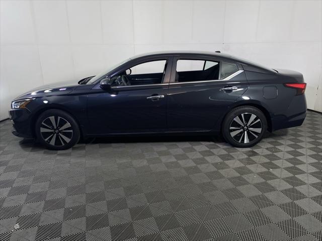 2021 nissan altima 2.5 sv