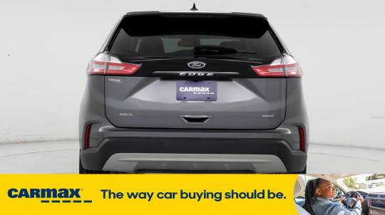 2023 Ford Edge