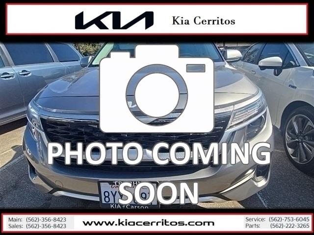 2022 kia seltos s