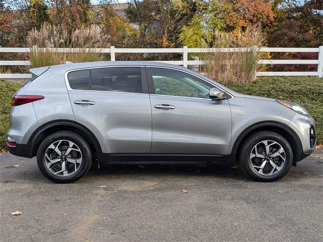 2022 kia sportage lx