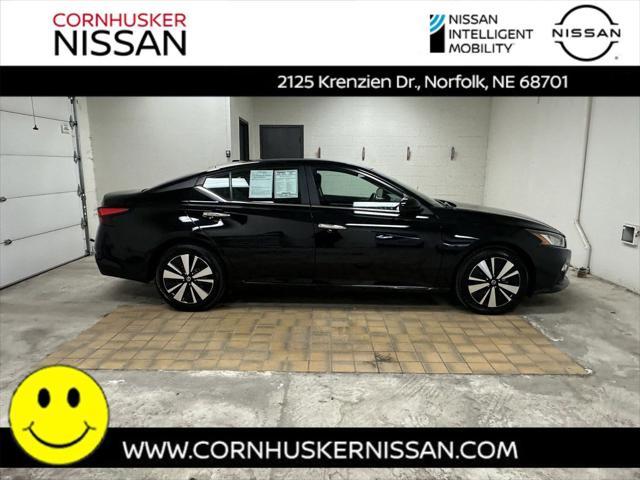 2021 nissan altima 2.5 sv