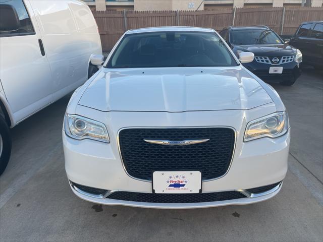 2016 chrysler 300 limited