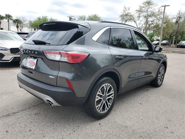 2020 ford escape sel