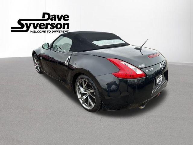2014 nissan 370z touring