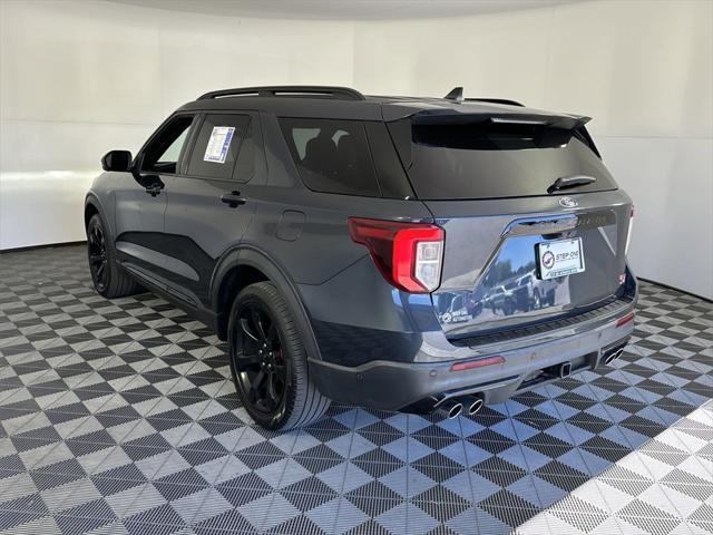 2022 ford explorer st