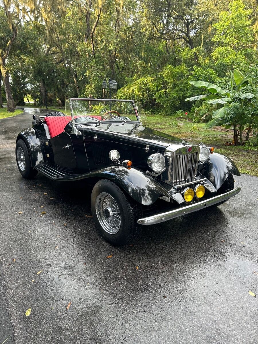 1952 mg td convertible black rwd manual