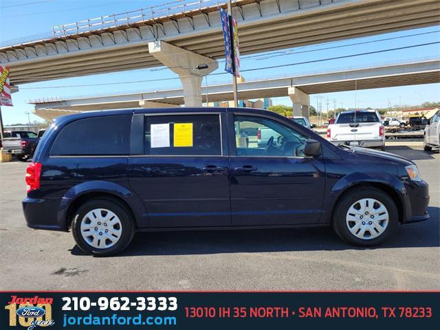 2016 dodge grand caravan avp/se