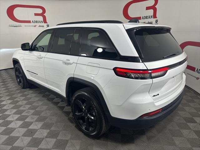 2024 jeep grand cherokee altitude