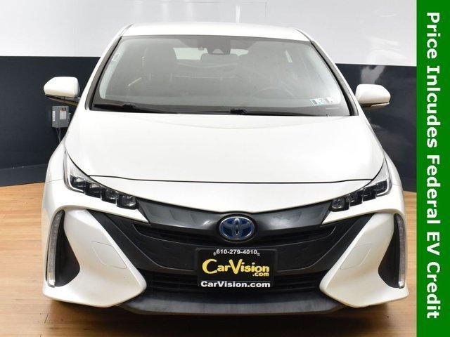 2017 toyota prius prime plus