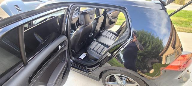 2016 volkswagen golf r 4-door
