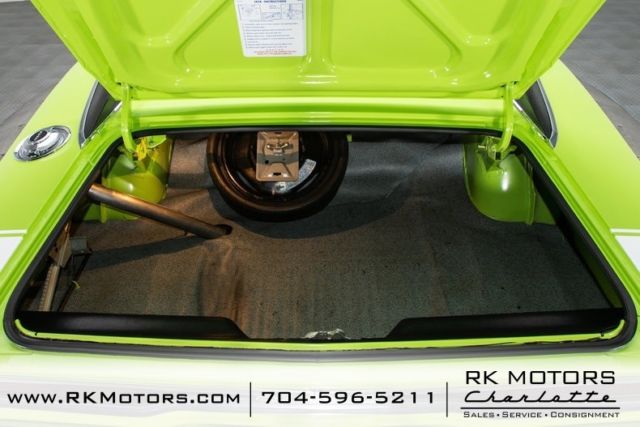 1970 dodge charger sublime hardtop 528 hemi v8 3 speed automatic
