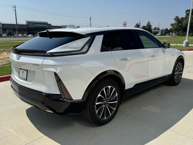2024 cadillac lyriq sport w/1sf