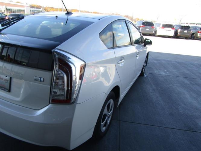 used 2012 toyota prius three omaha, ne 68117 for sale in omaha, nebraska