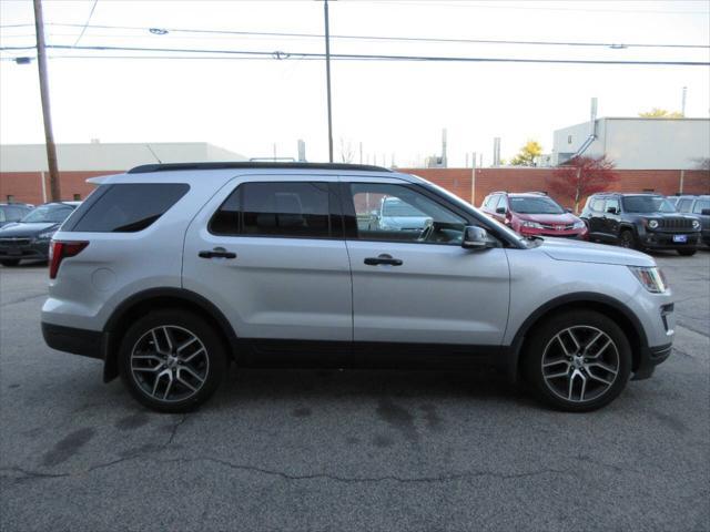 2019 ford explorer sport