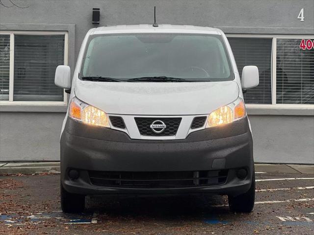 2021 nissan nv200 sv