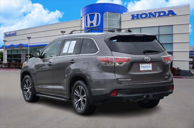 2016 toyota highlander xle