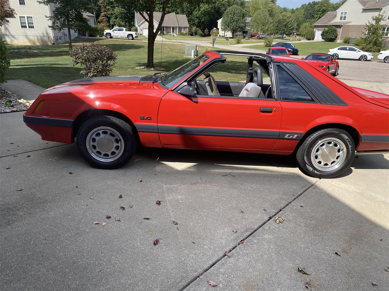 1985 ford mustang gt