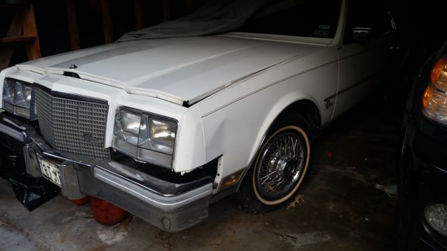 1981 buick riviera base coupe 2-door 4.1l