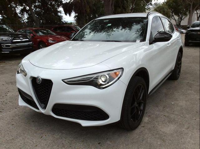 2019 alfa romeo stelvio base