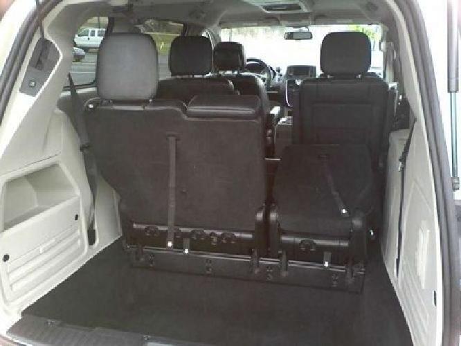 2012 chrysler town & country touring minivan 4d in mechanicsburg, pa