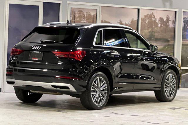 2022 audi q3 40 premium plus