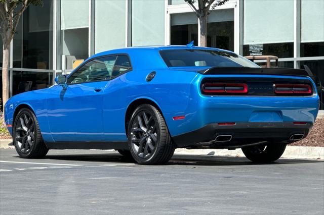 2023 dodge challenger gt