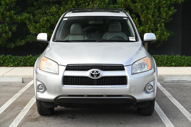 2011 toyota rav4 limited