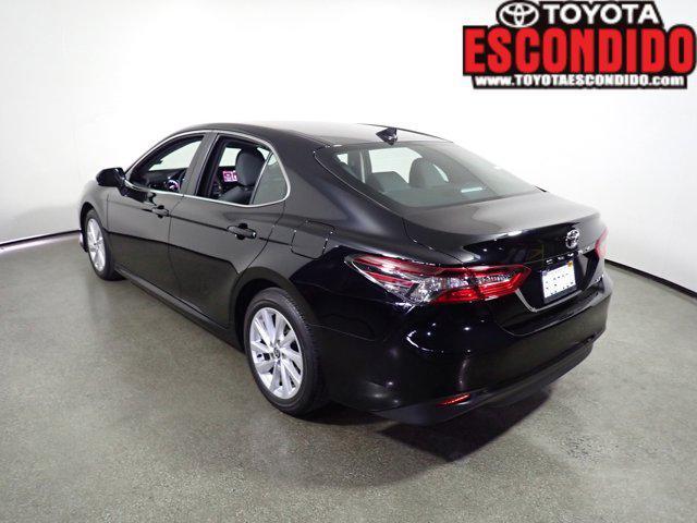 2024 toyota camry le