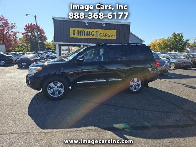 2014 toyota land cruiser base