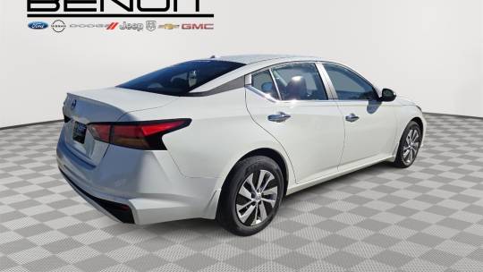 2025 Nissan Altima