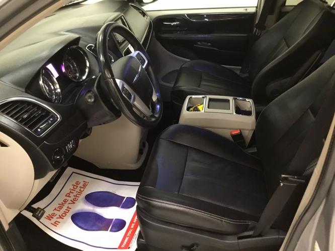 used 2014 chrysler town & country touring bozeman, mt 59718 for sale in bozeman, montana