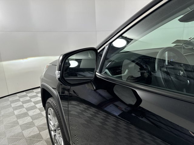 2024 toyota rav4 xle premium awd