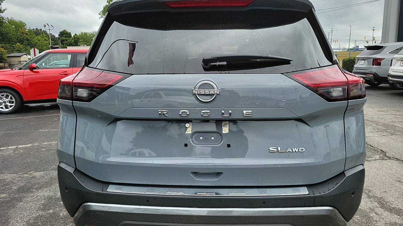 2023 nissan rogue sl
