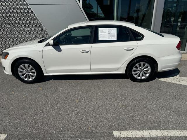 2014 volkswagen passat 1.8t s