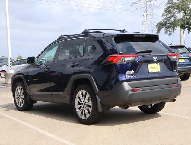 2019 toyota rav4 xle premium