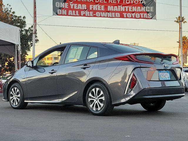 2022 toyota prius prime xle
