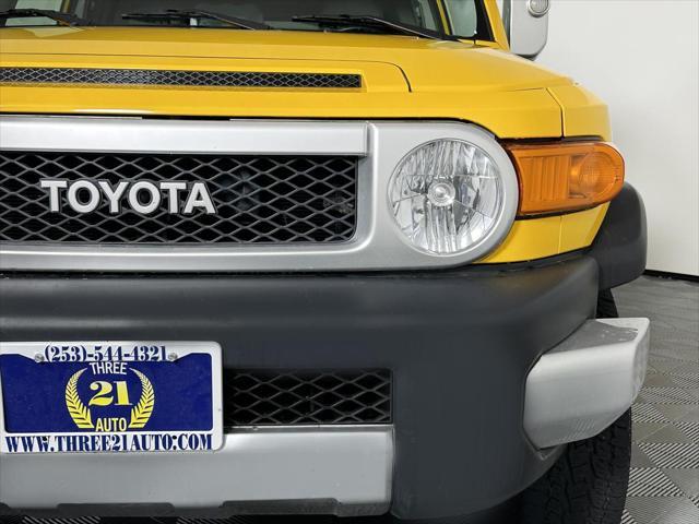 2008 toyota fj cruiser base