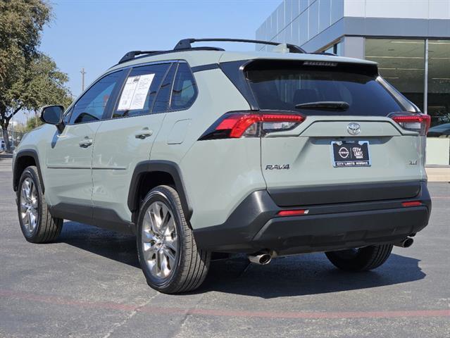 2020 toyota rav4 xle premium