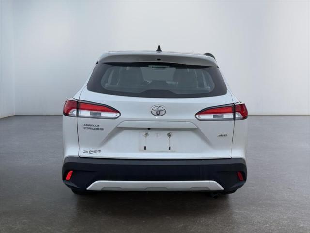2022 toyota corolla cross l