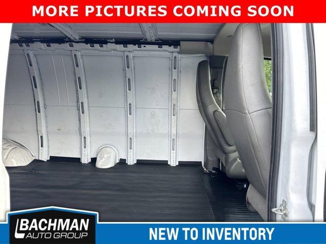 2023 chevrolet express 2500 work van