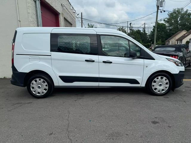 2022 ford transit connect xl
