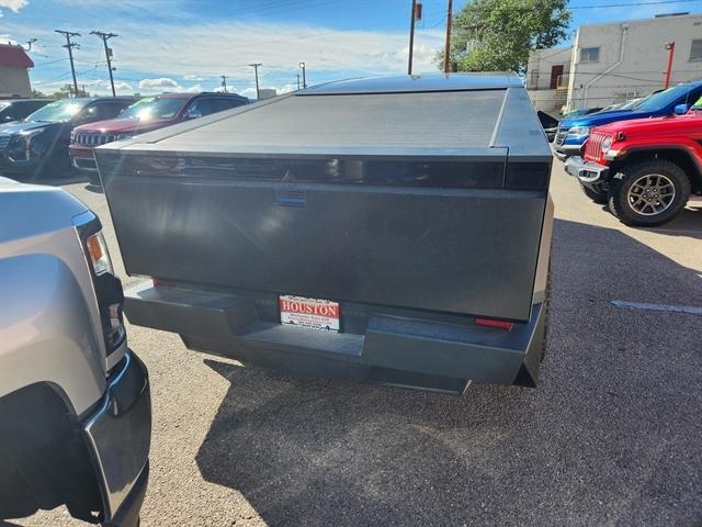2024 tesla cybertruck base