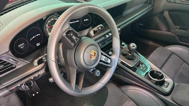 2022 porsche 911 carrera gts