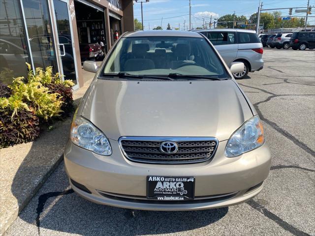 2005 toyota corolla le