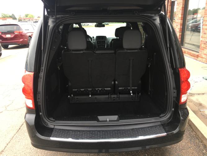 used 2018 dodge grand caravan sxt holdrege, ne 68949 for sale in holdrege, nebraska