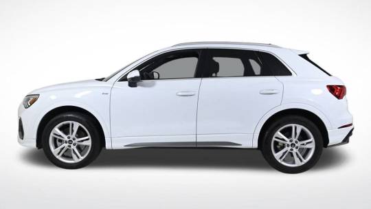 2022 Audi Q3