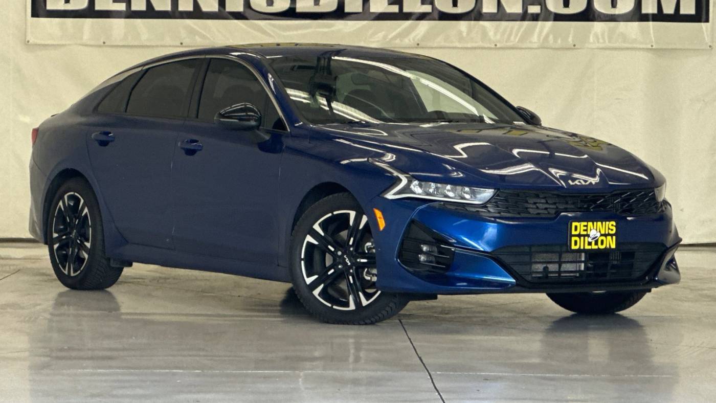 2022 kia k5 gt-line