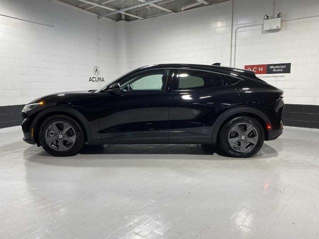 2021 ford mustang mach-e select